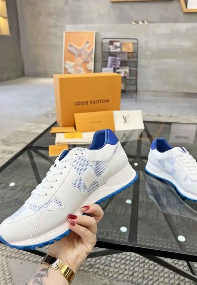 hype Louis Vuitton Sneakers