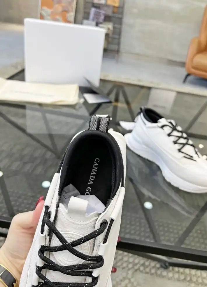 hype Givenchy Sneakers