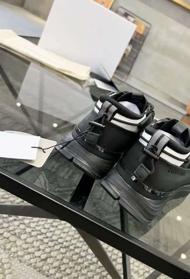 hype Givenchy Sneakers