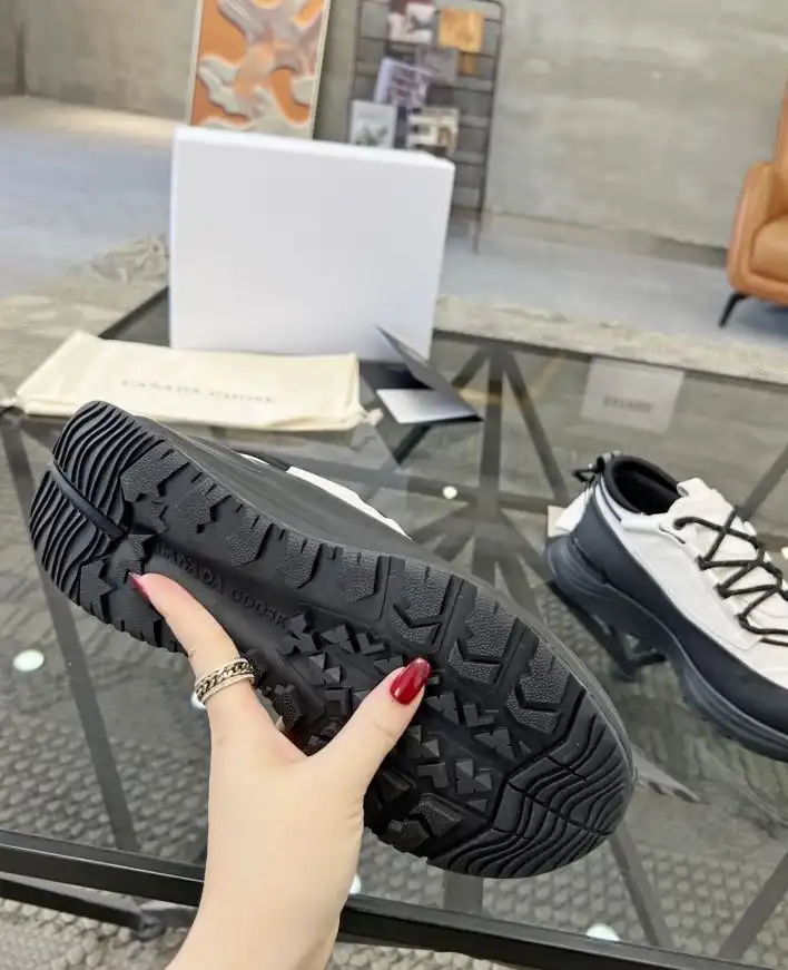 hype Givenchy Sneakers