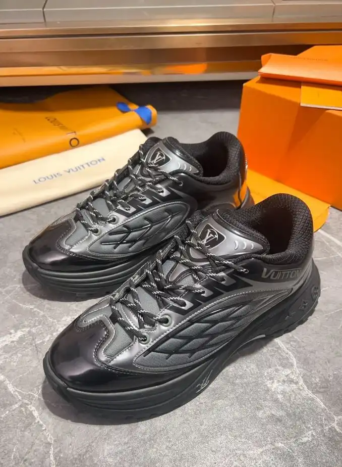 hype Louis Vuitton Sneakers