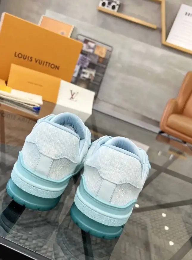 hype Louis Vuitton Sneakers