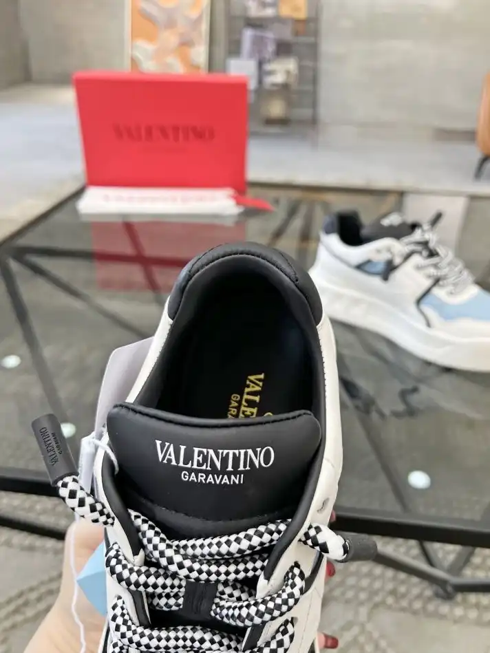 hype Valentino Casual Shoes