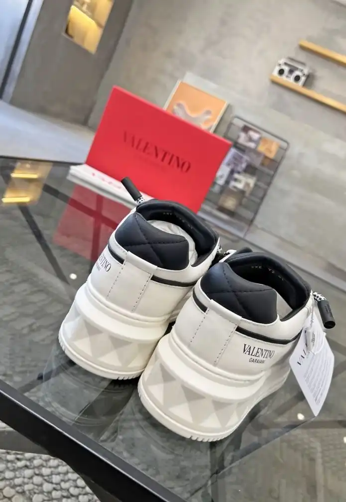 hype Valentino Casual Shoes