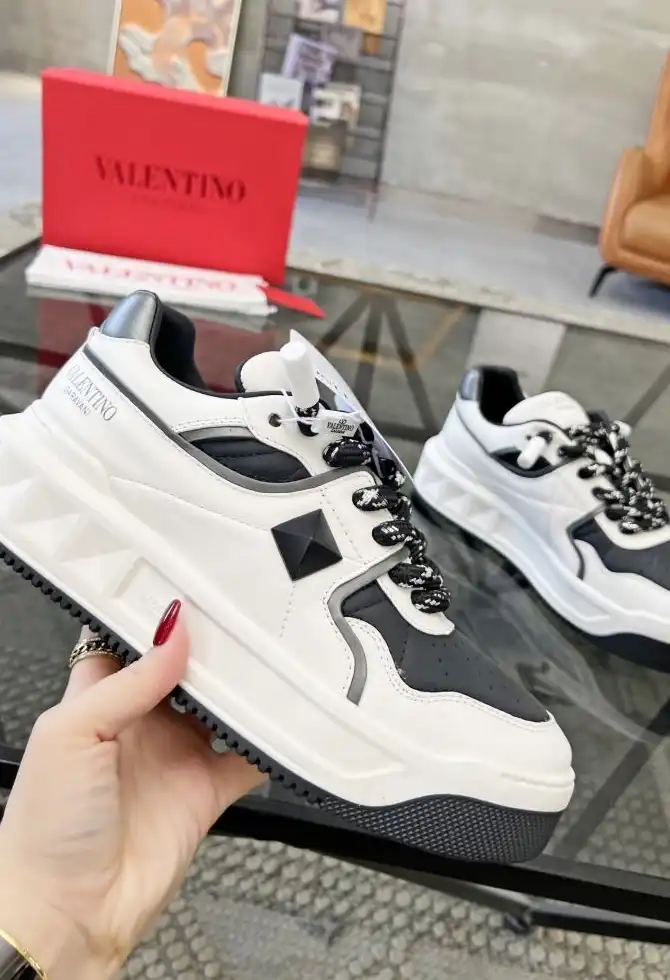 hype Valentino Casual Shoes