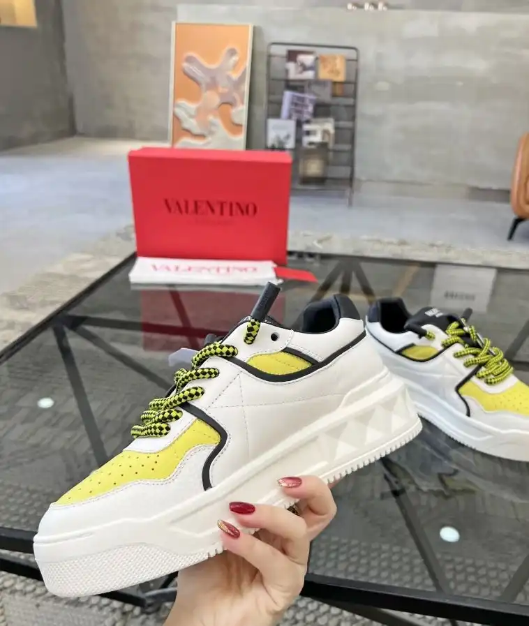 hype Valentino Casual Shoes