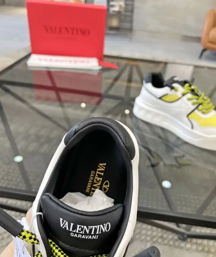 hype Valentino Casual Shoes