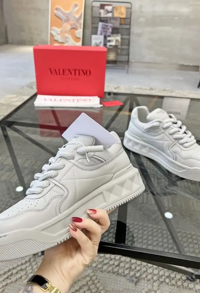 hype Valentino Casual Shoes