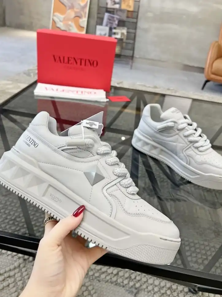 hype Valentino Casual Shoes