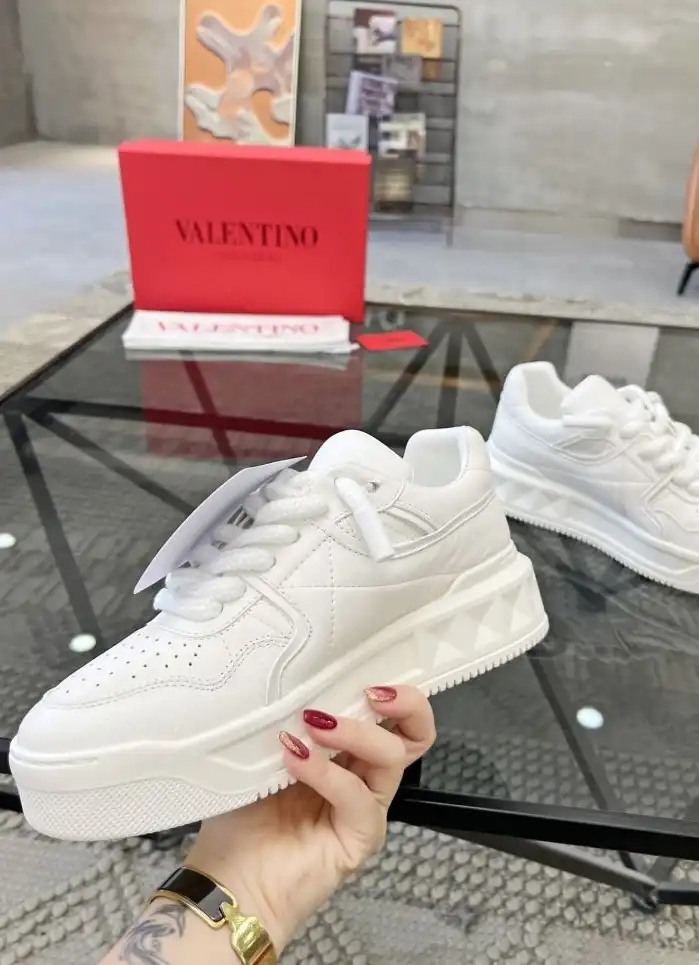 hype Valentino Casual Shoes