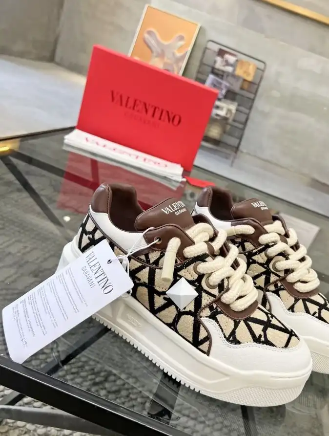 hype Valentino Casual Shoes