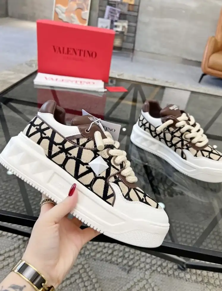 hype Valentino Casual Shoes