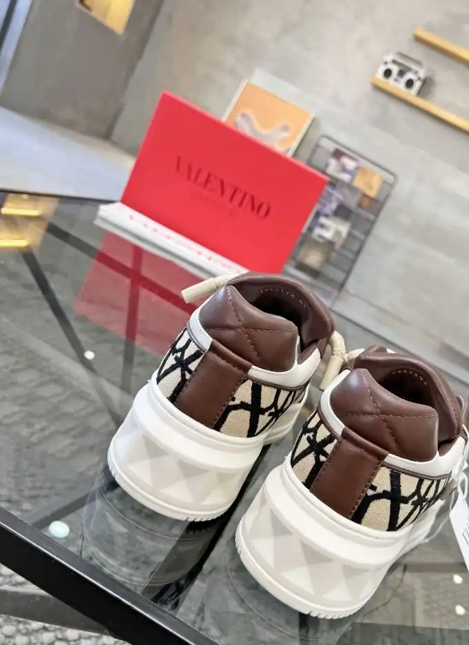 hype Valentino Casual Shoes