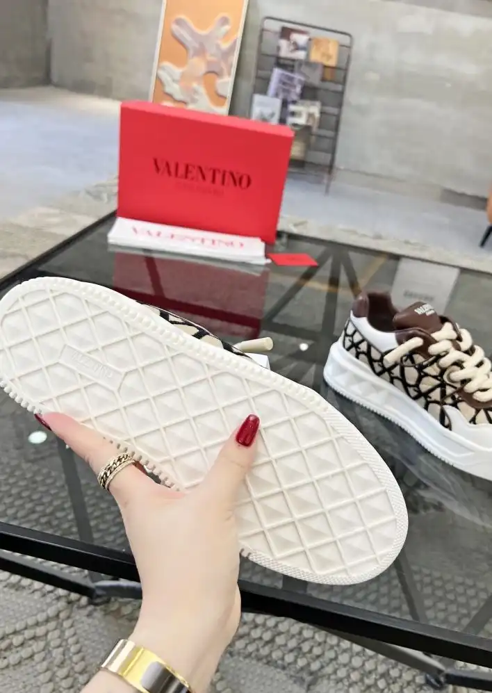 hype Valentino Casual Shoes