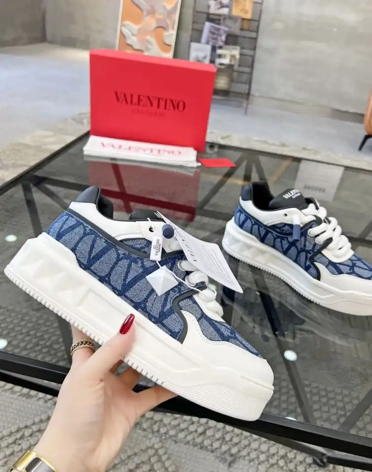 hype Valentino Casual Shoes