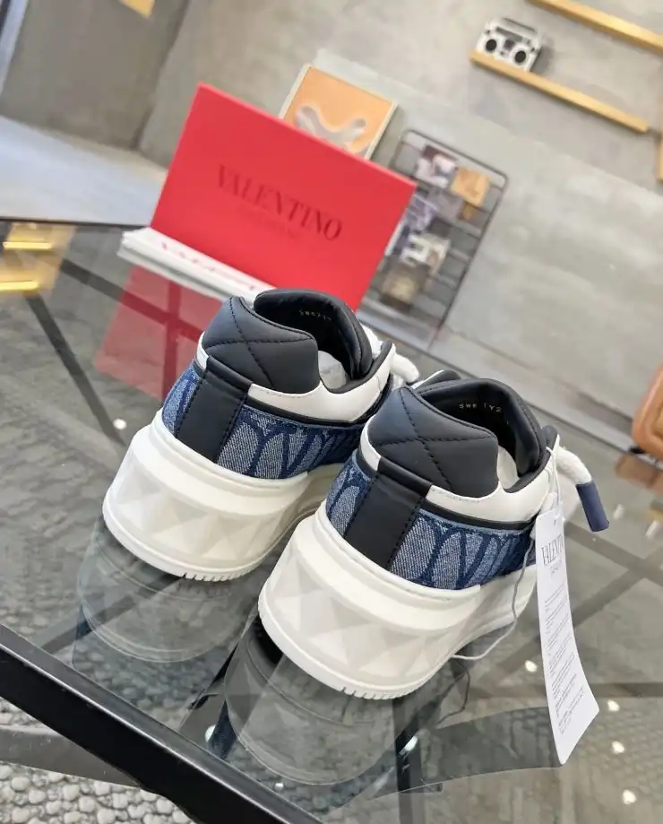 hype Valentino Casual Shoes