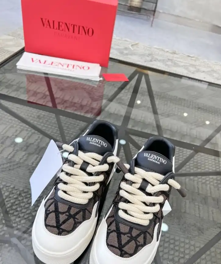 hype Valentino Casual Shoes