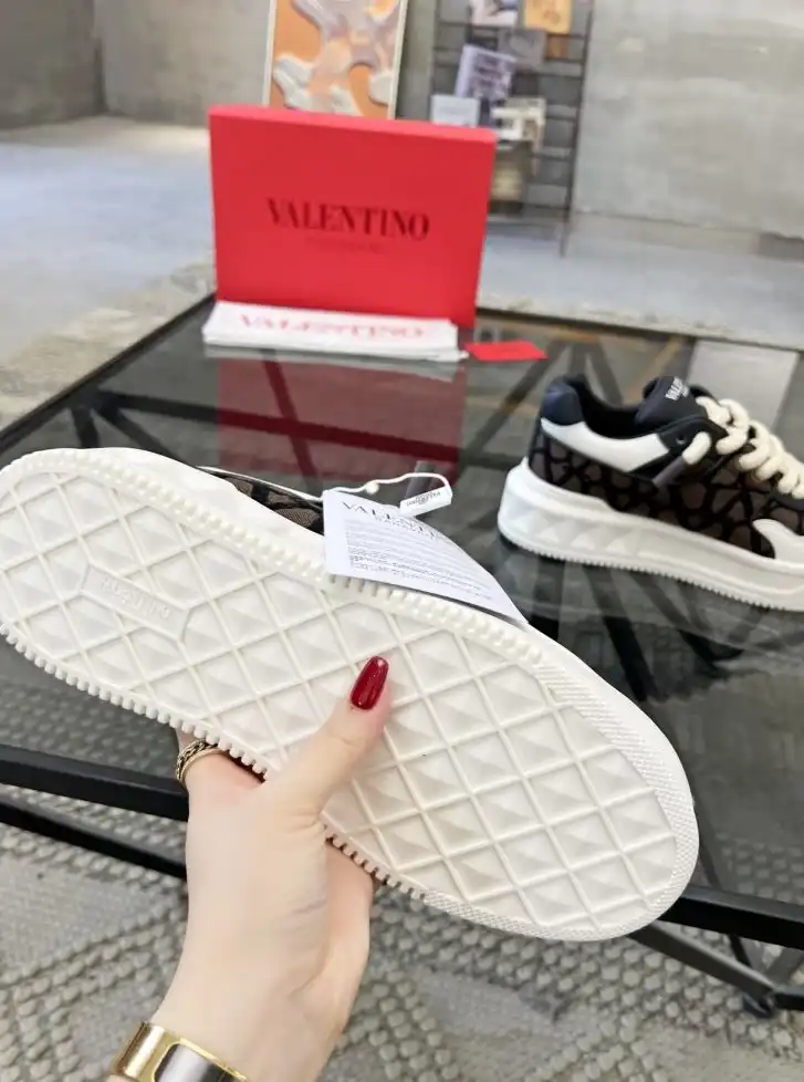 hype Valentino Casual Shoes