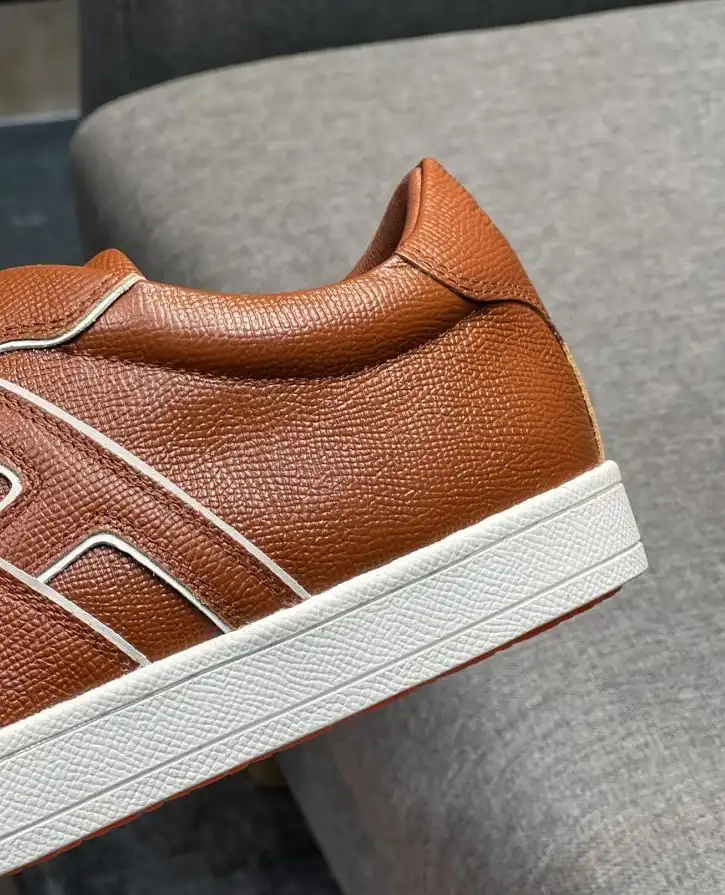 hype Hermes Casual Shoes