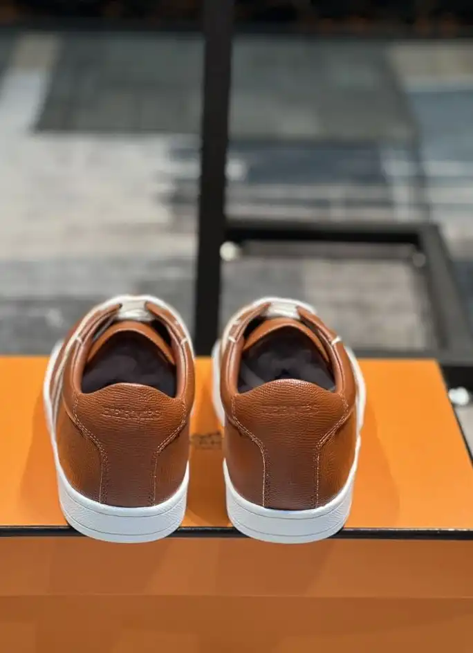 hype Hermes Casual Shoes