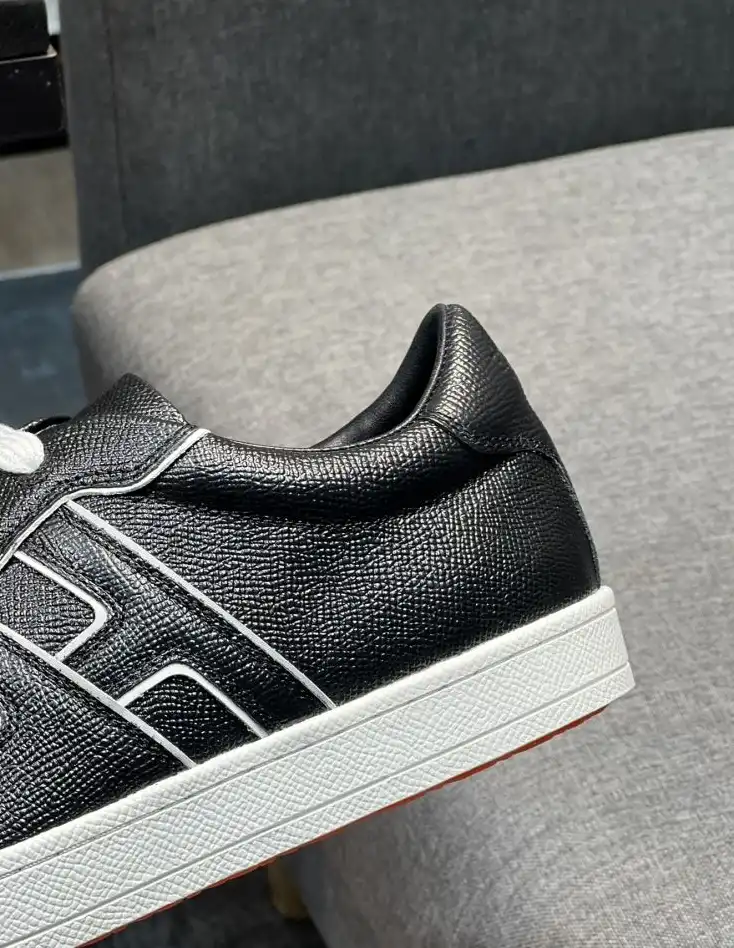 hype Hermes Casual Shoes