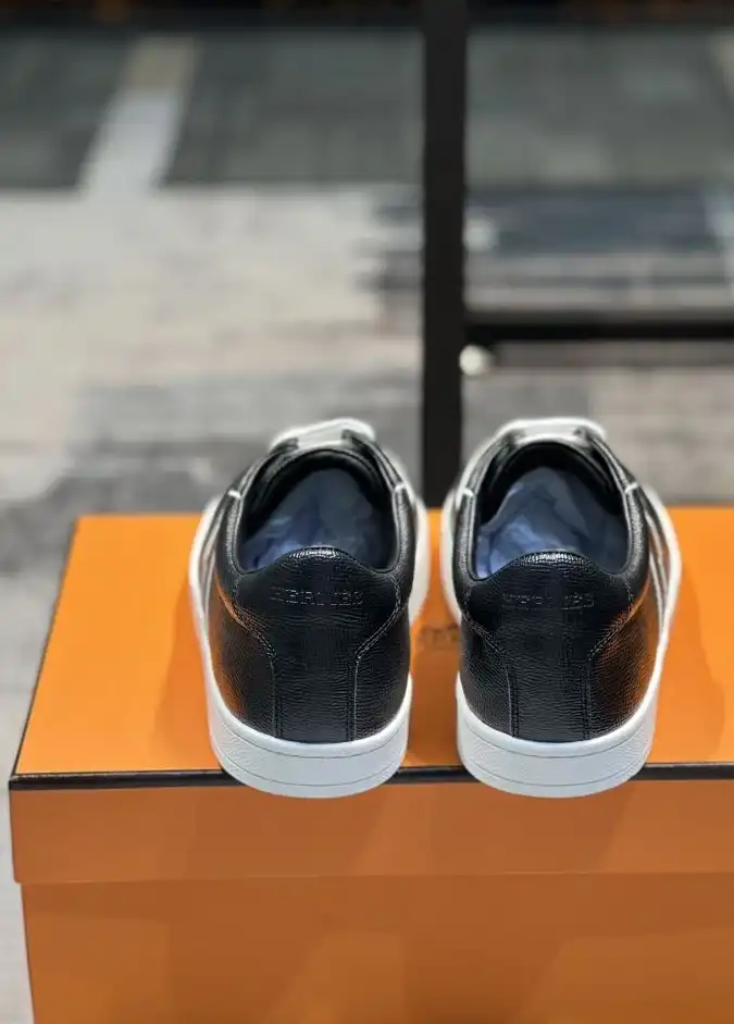 hype Hermes Casual Shoes