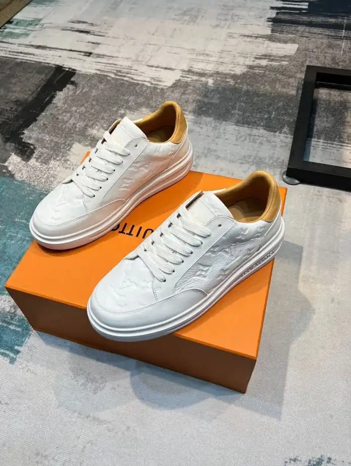 hype Louis Vuitton Sneakers