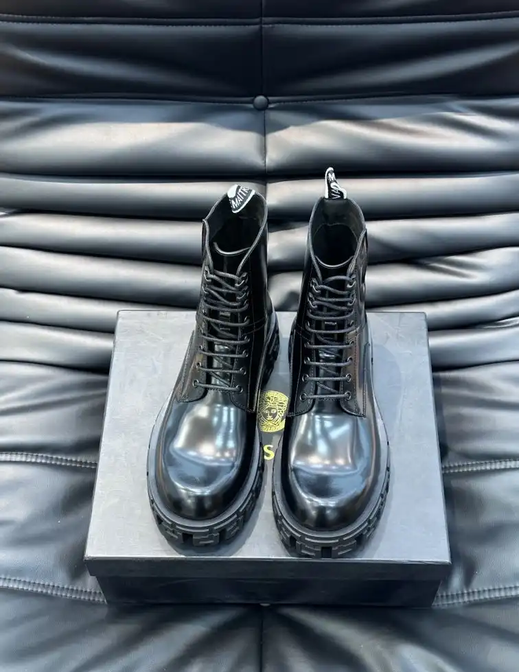 hype Givenchy Boots