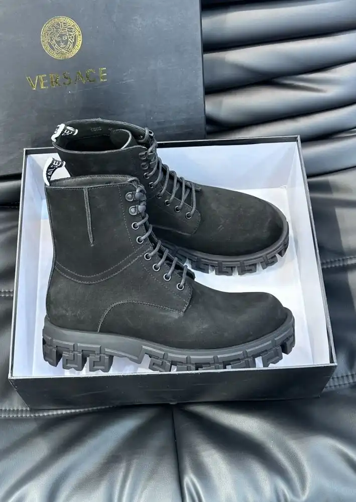 hype Givenchy Boots