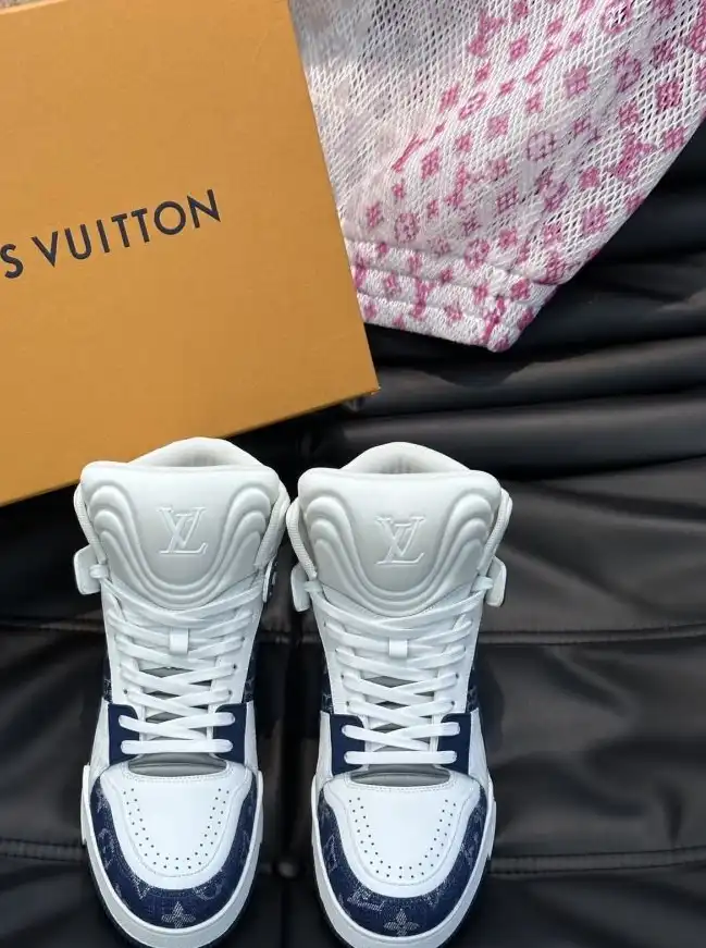 hype Louis Vuitton Sneakers