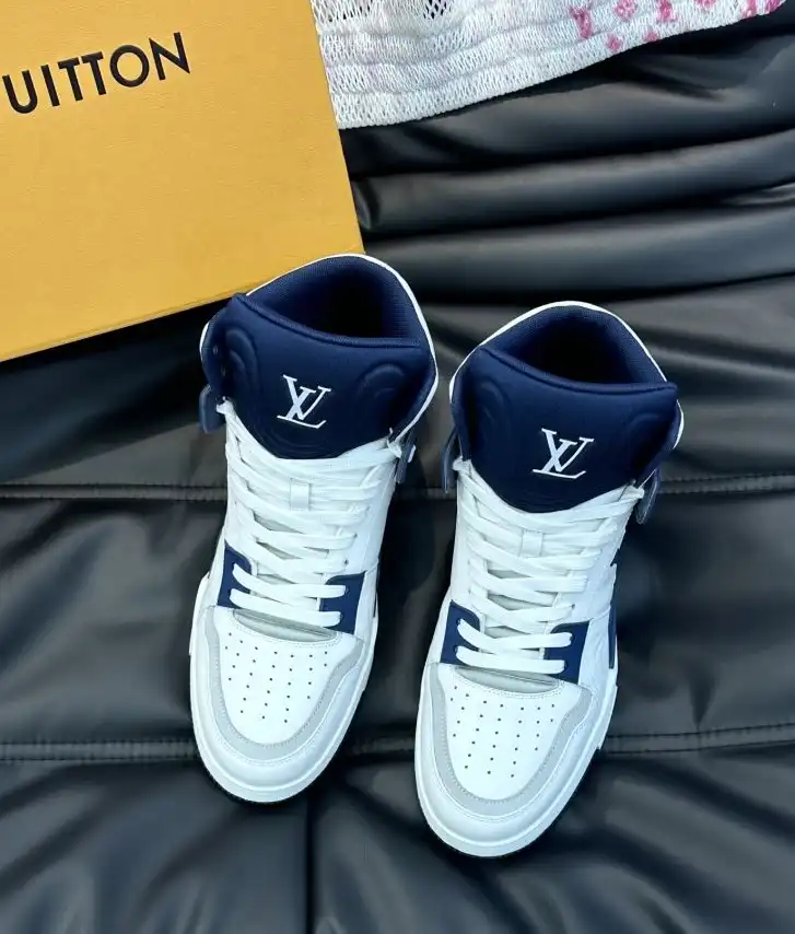 hype Louis Vuitton Sneakers