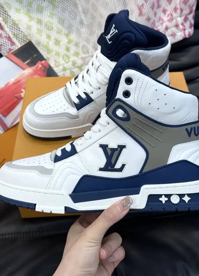 hype Louis Vuitton Sneakers