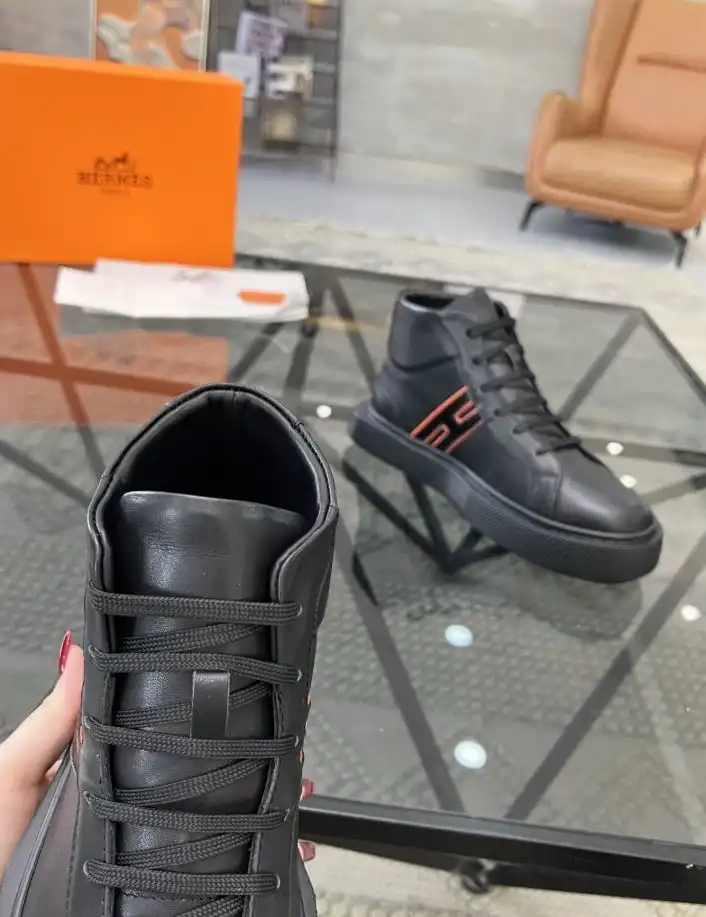 hype Hermes Casual Shoes