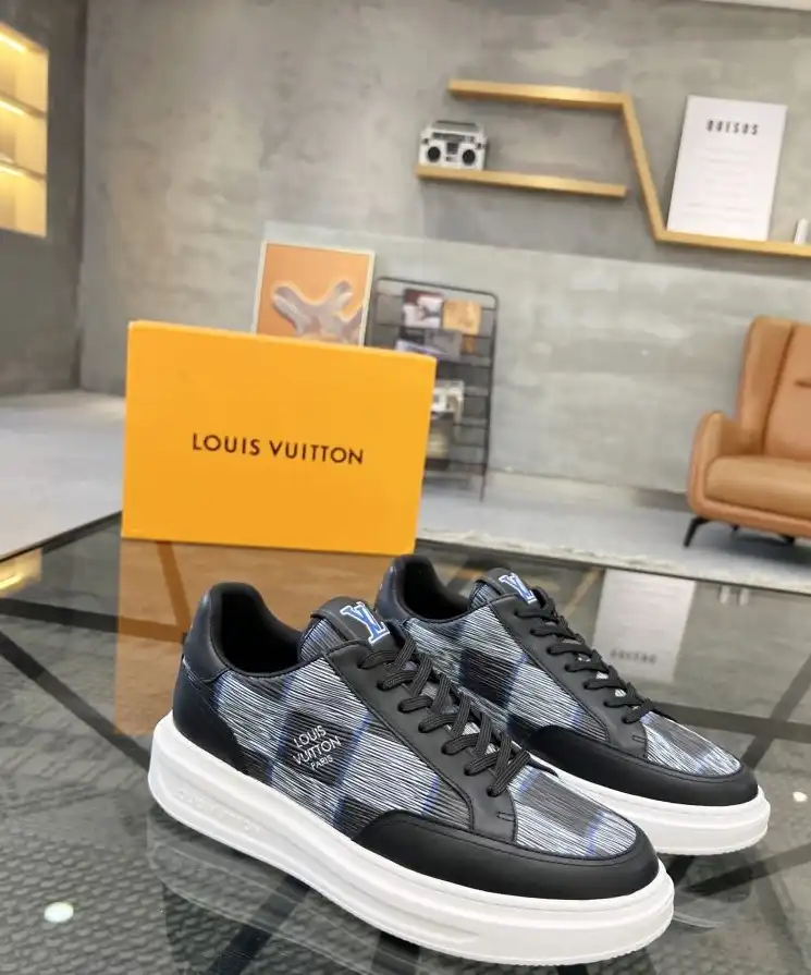 hype Louis Vuitton Sneakers