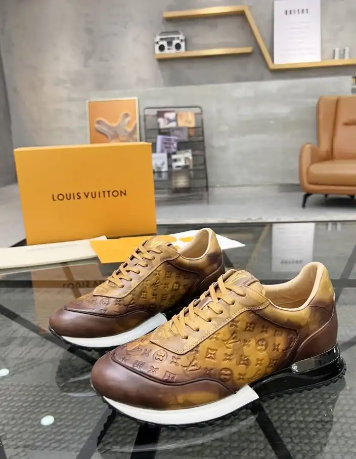 hype Louis Vuitton Sneakers