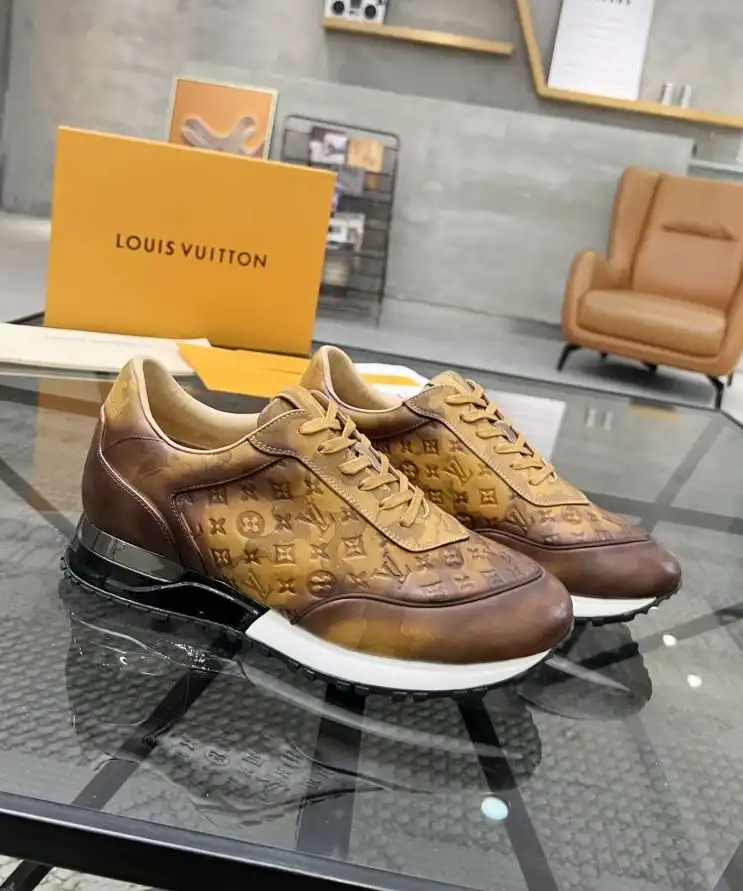 hype Louis Vuitton Sneakers