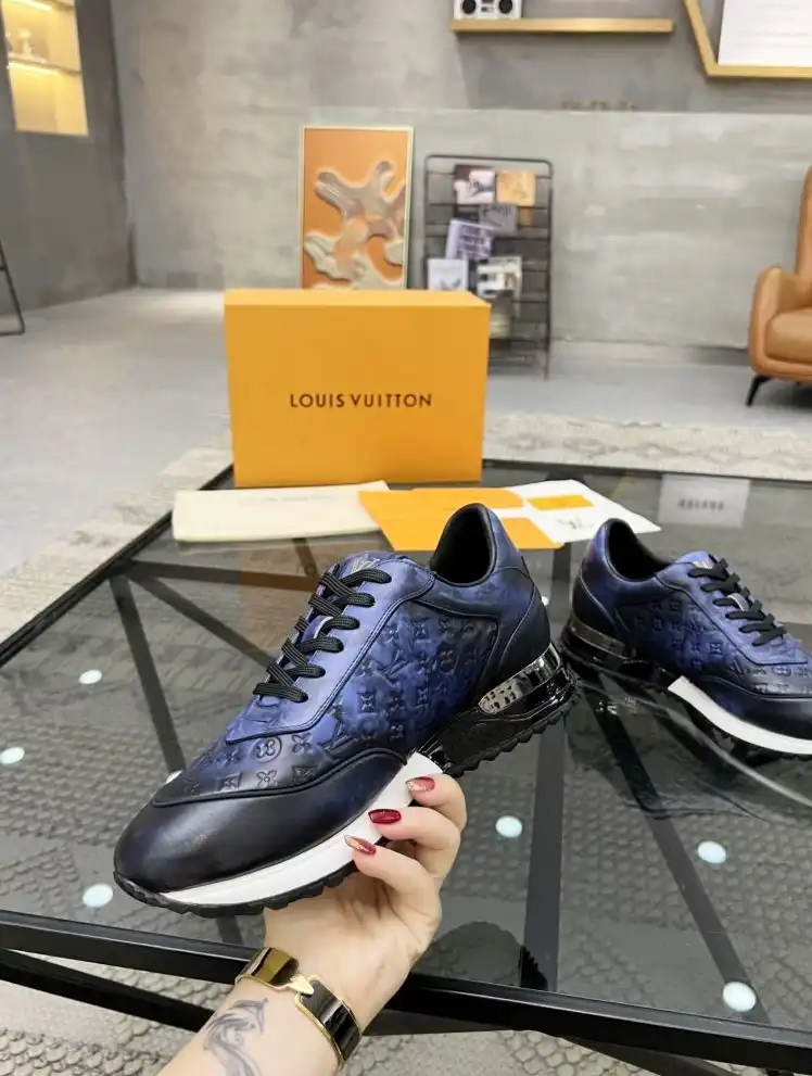 hype Louis Vuitton Sneakers