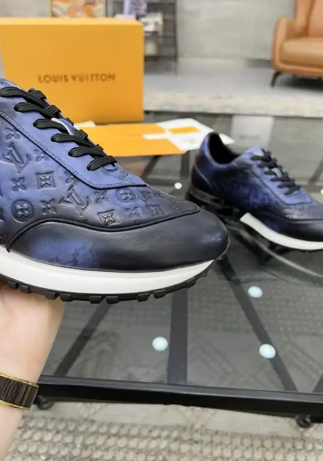 hype Louis Vuitton Sneakers