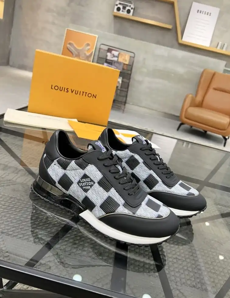 hype Louis Vuitton Sneakers