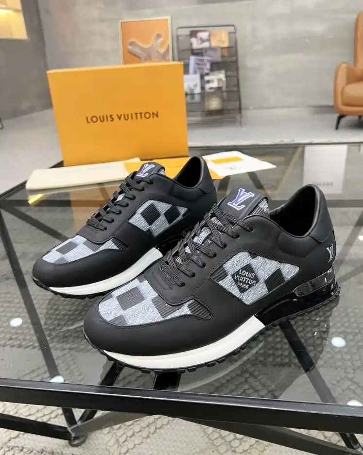 hype Louis Vuitton Sneakers