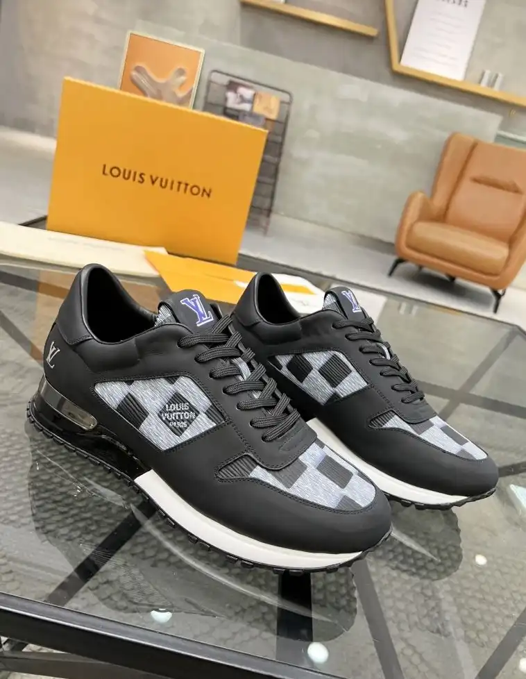 hype Louis Vuitton Sneakers