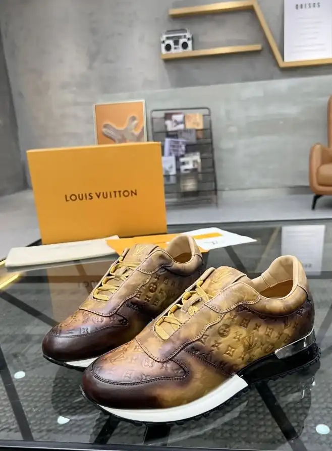 hype Louis Vuitton Sneakers