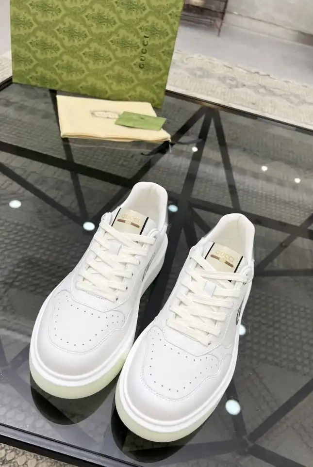 hype Gucci Sneakers