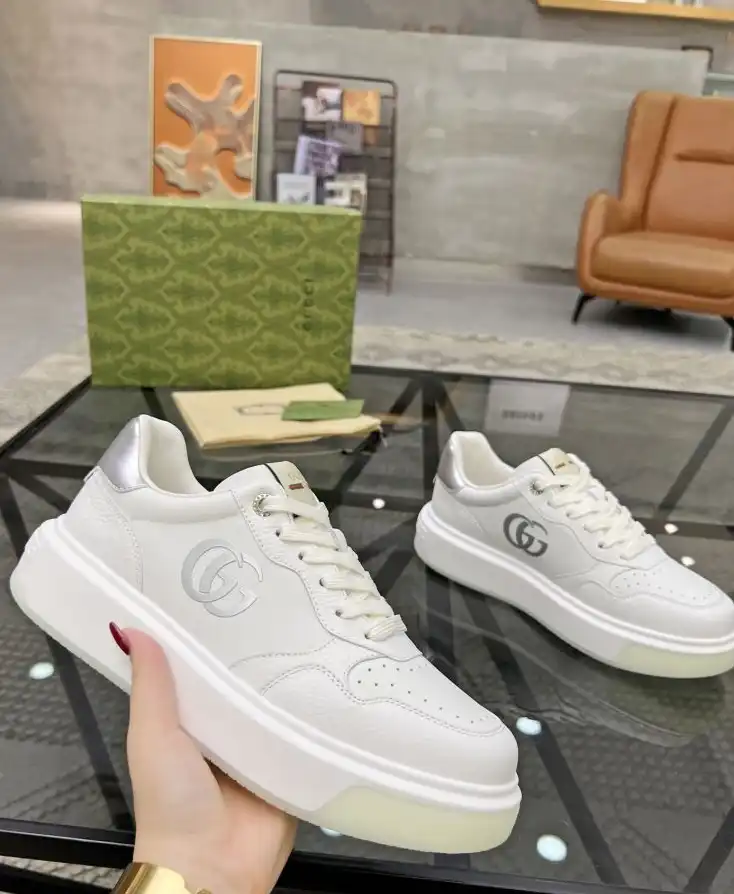 hype Gucci Sneakers