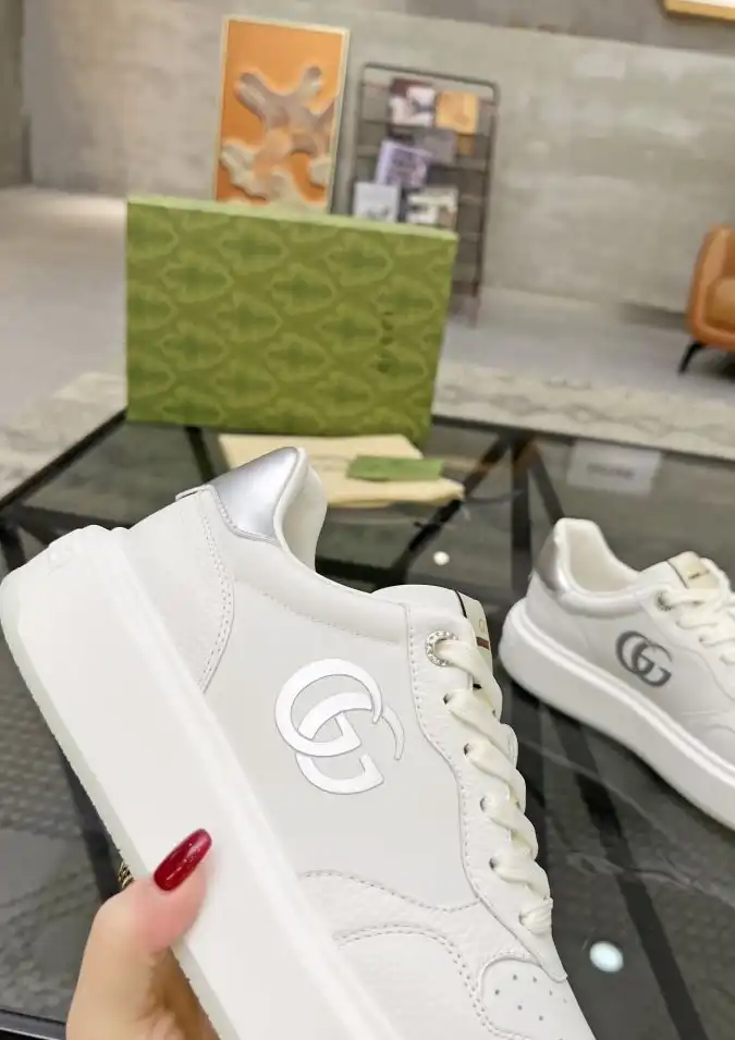 hype Gucci Sneakers