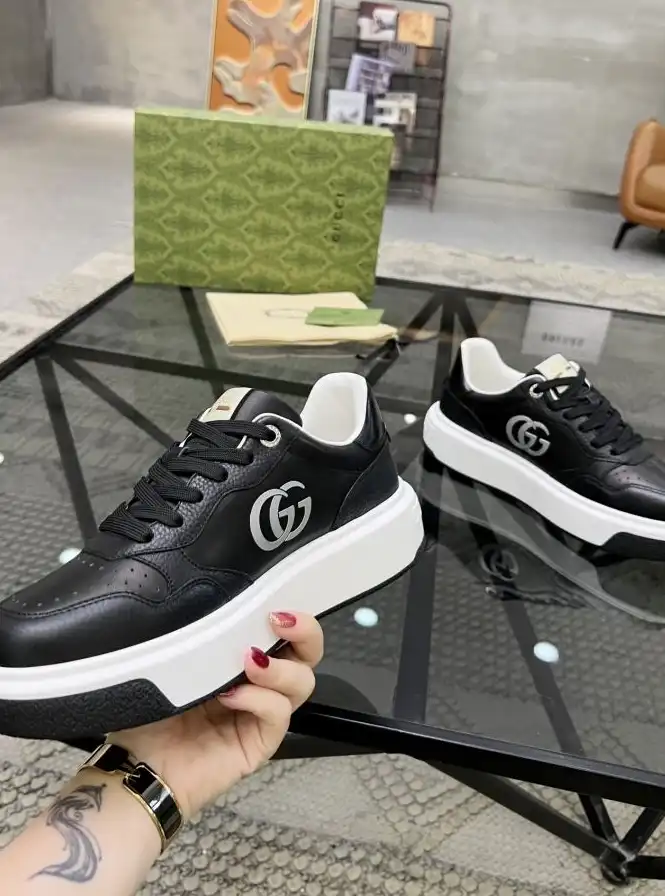 hype Gucci Sneakers