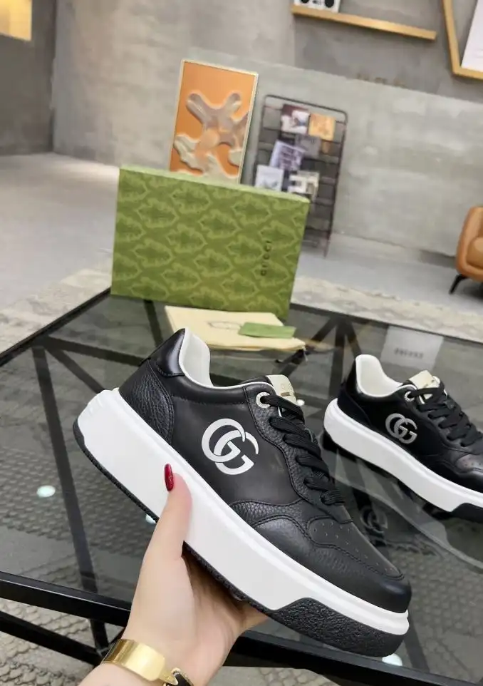 hype Gucci Sneakers