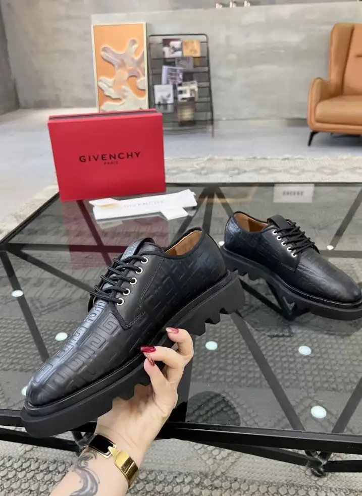 hype Givenchy Leather Shoes