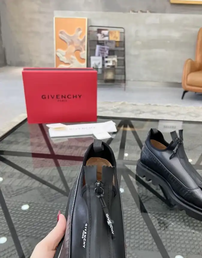 hype Givenchy Leather Shoes