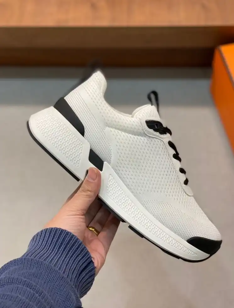 hype Hermes Casual Shoes